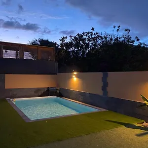 casa-fard.in-canary-islands.com/