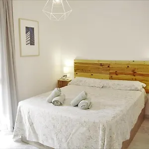 Apartamento Reformado Coqueto Fleming A 5 Minutos Mezquita Wifi Aire Posibilidad Parking, Córdoba