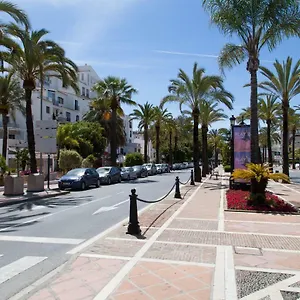 puerto-banus-urb-jardines-del-puerto-apartment-for-up-to-6.1costadelsol.com/